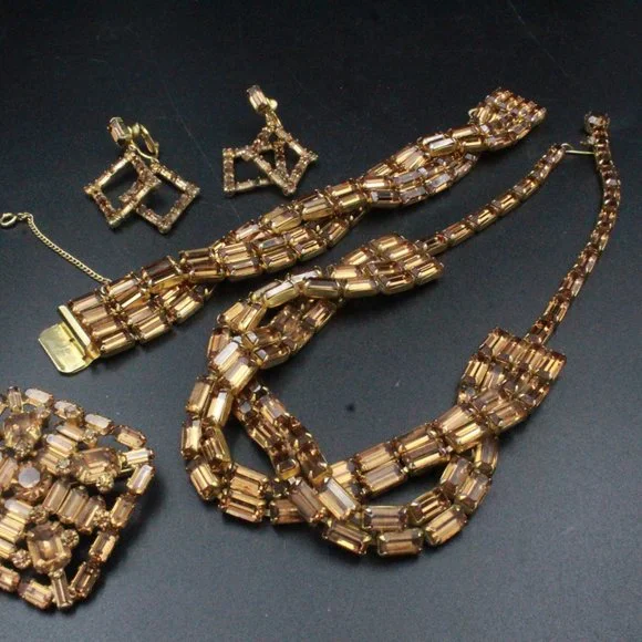 WEISS HIGH END DESIGNER BROWN TOPAZ RHINESTONES EMERALD CUT PARURE SET - Picture 7 of 7